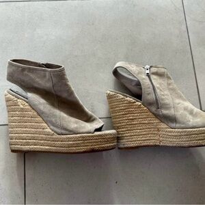 Juicy Espadrille Wedges